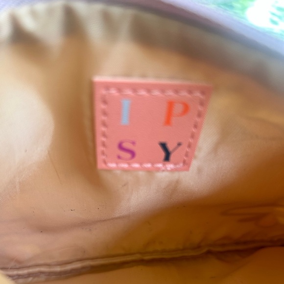 Ipsy-Pink and Black Clutch with Whimsical Bee Design - Picture 4 of 4